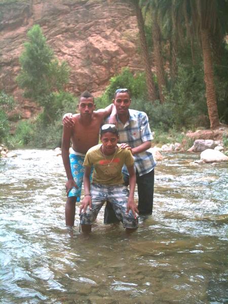 mouni, yo y abdelmajid